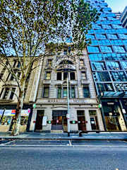 Photos of YHA Melbourne Central