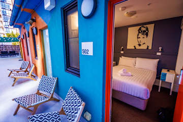 Photos of YHA Melbourne Central