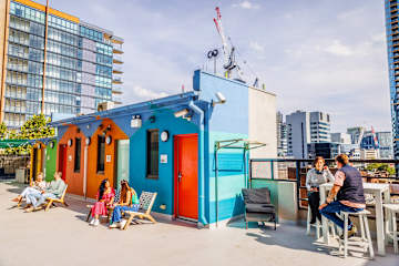 Photos of YHA Melbourne Central