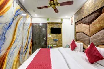 Photos of Hotel P G International