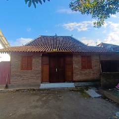 Photos of Land Ho