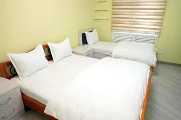 Photos of Anhor Hostel In City Centr