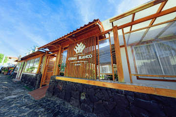 Photos of Hotel Coral Blanco