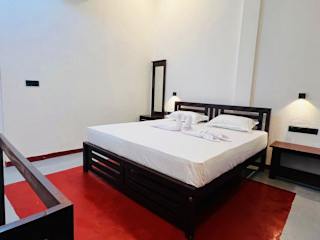 Photos of Surf and Stay Arugambay