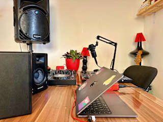 Photos of Tiri Hub