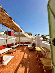 Photos of Tiri Hub
