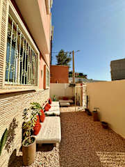 Photos of Tiri Hub