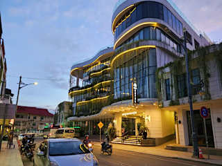 Photos of Koulen Central Hotel