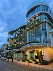 Photos of Koulen Central Hotel