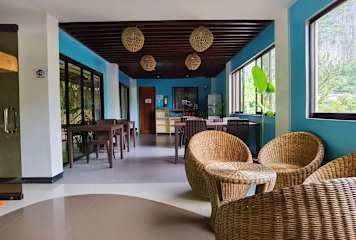 Photos of Amos Pili Inn Tree powered by Cocotel