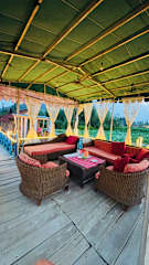 Photos of The Floating Nomad Kashmir