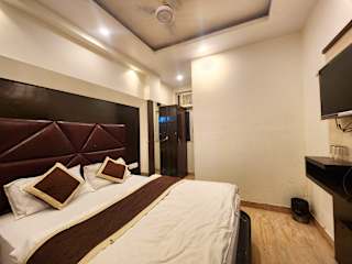 Photos of Oly Hotel Ruhaan