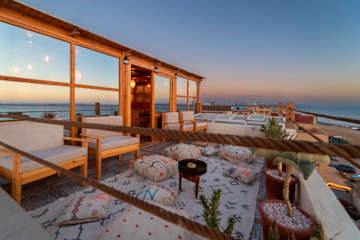 Photos of THE LINE UP Surf House