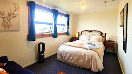 Photos of Rarakau Lodge