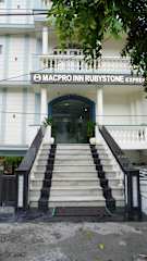 Photos of MacproInn Rubystone Express Dehradun