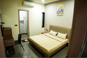 Photos of Hotel Crown City - HCC