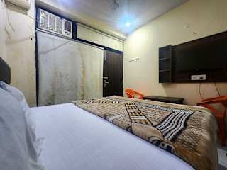 Photos of Oly Hotel Star In Near Ashram metro