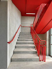 Photos of Docklands Latroupe