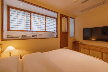 Photos of YOWU Soak & Sip Boutique Hotel - Jiefangbei