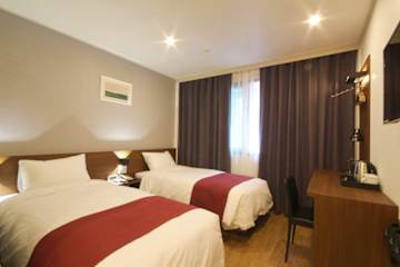 Photos of INDY HOTEL & GUESTHOUSE