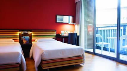 Photos of Y Loft