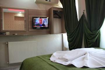 Photos of Kaya Madrid Hotel