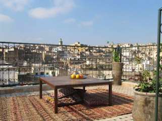 Photos of Dar Sienna