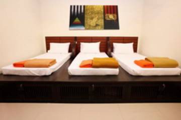 Photos of Lub Sbuy Hostel