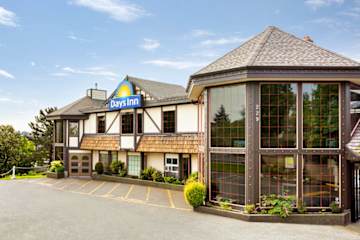 Photos of Days Inn Victoria Uptown
