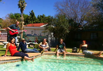 Fotos de 1322 Backpackers International