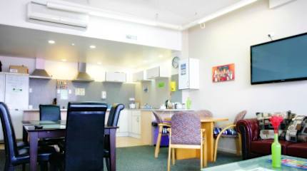 Photos of Backpackers Central Hamilton