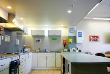 Photos of Backpackers Central Hamilton