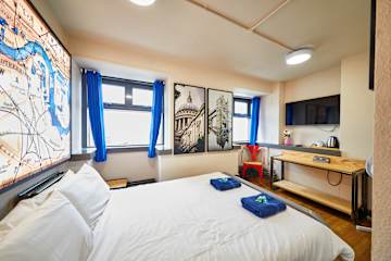 Photos of St Christopher's Shepherd's Bush