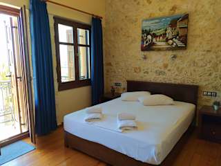 Photos of Rent Rooms The Sea-Front