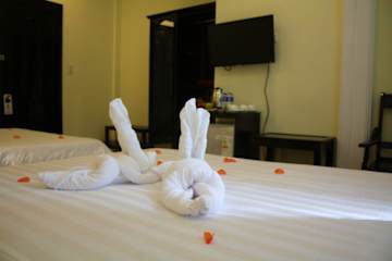 Photos of Jade Hotel