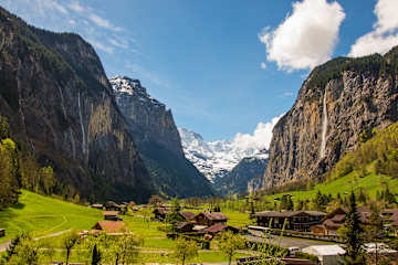 Photos of Schutzenbach Backpackers for Adults 18–34