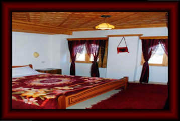 Photos of Kotoni House