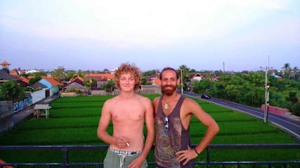 Photos of Surfers Dorm House
