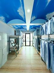 Photos of Good Dream Hotel
