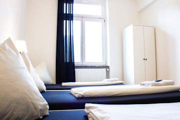 Photos of Shivas City Sleep