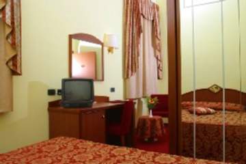 Photos of Hotel Majestic - of San Giuliano Milanese