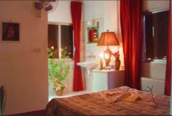 Photos of Valentine Inn