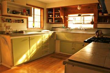 Photos of HI Phoenix - The Metcalf House