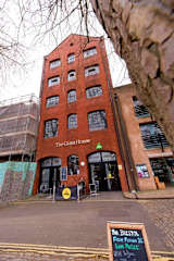 Photos of YHA Bristol