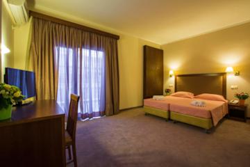 Photos of Marina Hotel