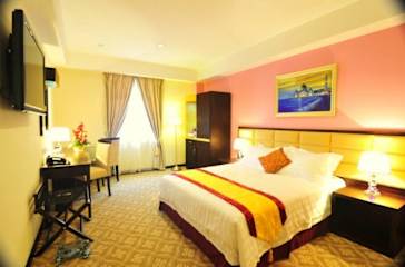 Photos of Hallmark Crown Hotel