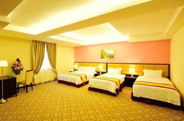 Photos of Hallmark Crown Hotel