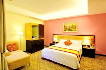 Photos of Hallmark Crown Hotel