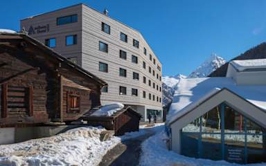 Photos of WellnessHostel4000 Youth Hostel