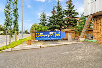 Photos of Qupqugiaq Inn Anchorage